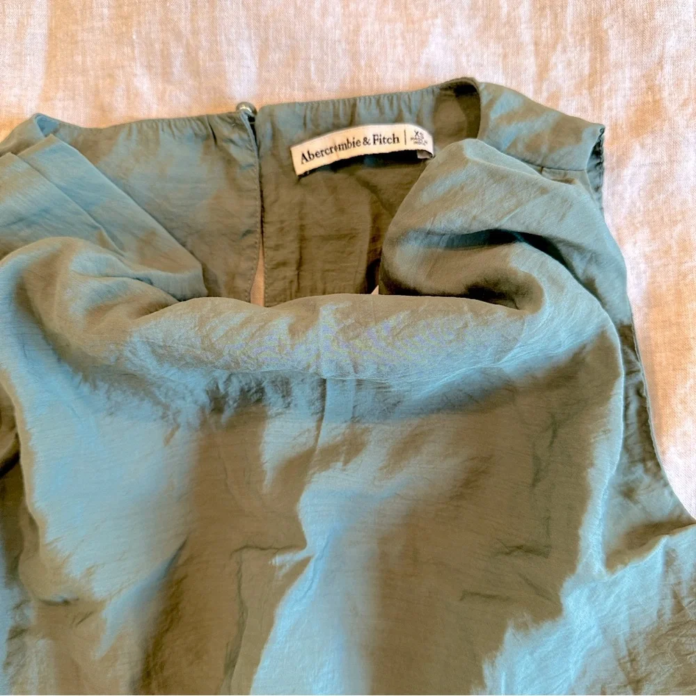 Abercrombie Top - Picture 5 of 10